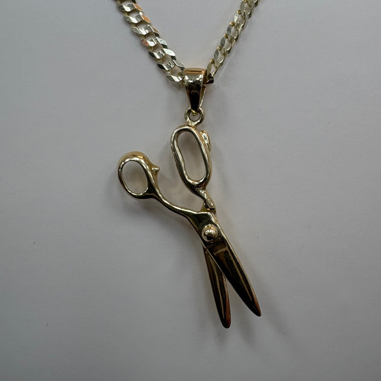 14K Scissor pendant